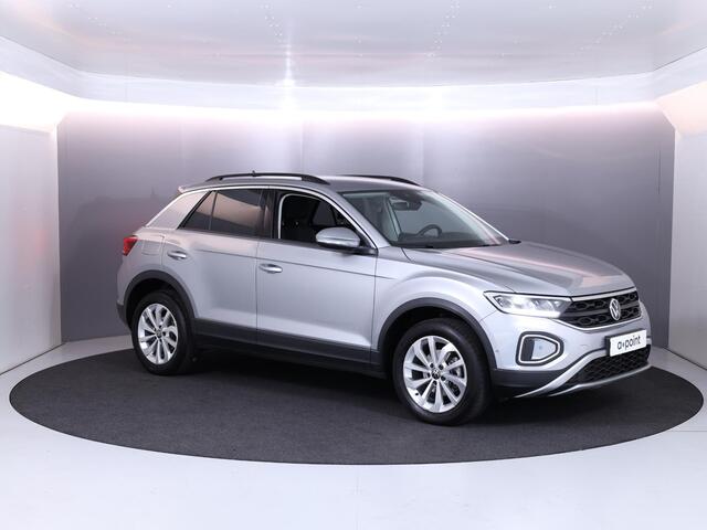 Volkswagen T-Roc 1.5 TSI Life Edition 150 pk Automaat (DSG) | Verlengde garantie | Navigatie via App | Parkeersensoren (Park assist) | Achteruitrijcamera | Adaptieve cruise control |