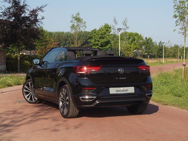 Volkswagen T-Roc 150PK 2X R-Line Black Style | Cabrio | Virtual Cockpit | Luxe lederen interieur | Keyless Go | Beats Audio |
