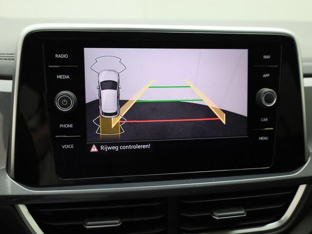 Volkswagen T-Roc 1.5TSI/150PK Style DSG · Navigatie · Camera + Parkeersensoren · Stoelverwarming