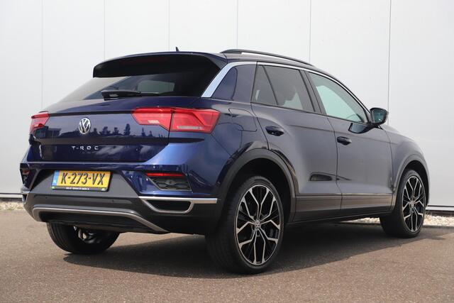 Volkswagen T-Roc 1.5 TSI Style 150PK DSG Automaat 18 inch Bicolor Velgen Stoelverwarming Clima Adaptive Cruise Parkeersensor