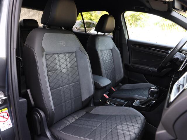 Volkswagen T-Roc 1.5 TSI R-Line 150PK DSG | Led | Navigatie | Dodehoek sensor | Trekhaak | Camera