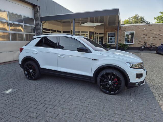 Volkswagen T-Roc 1.5 TSI Sport