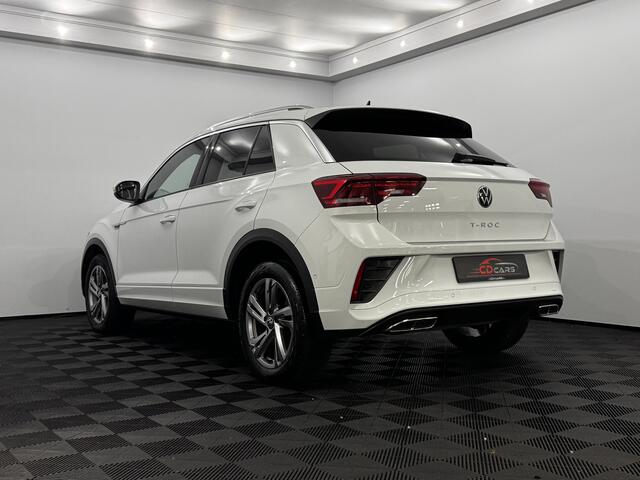 Volkswagen T-Roc 1.5 TSI 2 x R-Line Half leder, Camera, Apple carplay, Keyless start, Virtual desk, Stoelverwarming, Cruise control adaptief