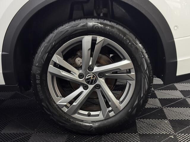 Volkswagen T-Roc 1.5 TSI 2 x R-Line Half leder, Camera, Apple carplay, Keyless start, Virtual desk, Stoelverwarming, Cruise control adaptief