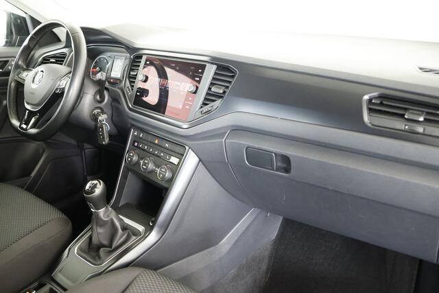 Volkswagen T-Roc 1.0 TSI / CarPlay / Lichtmetaal / Clima / Bluetooth