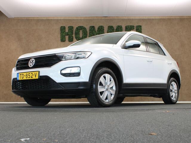 Volkswagen T-Roc 1.0 TSI - ORIGINEEL NEDERLANDSE AUTO - VASTE TREKHAAK - TREKGEWICHT 1300 KG - AIRCO - 4 SEIZOENEN BANDEN - BLUETOOTH - GROOT MULTIMEDIASCHERM - 4 X ELEKTRISCHE RAMEN - LICHTSENSOR - NETTE AUTO