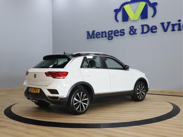 Volkswagen T-Roc 1.0 TSI Style Business Airco ECC | Apple Carplay | Trekhaak | Navigatie | Virtual | LED | Isofix | NAP