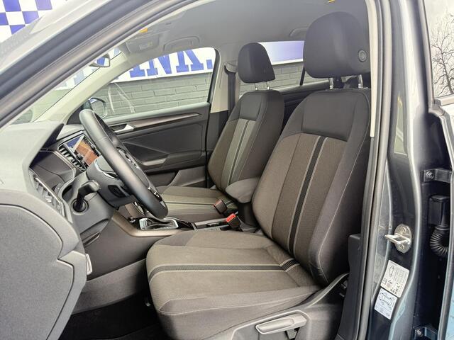 Volkswagen T-Roc 1.5 TSI ADAP CRUISE NAVI PDC ALL SEASON