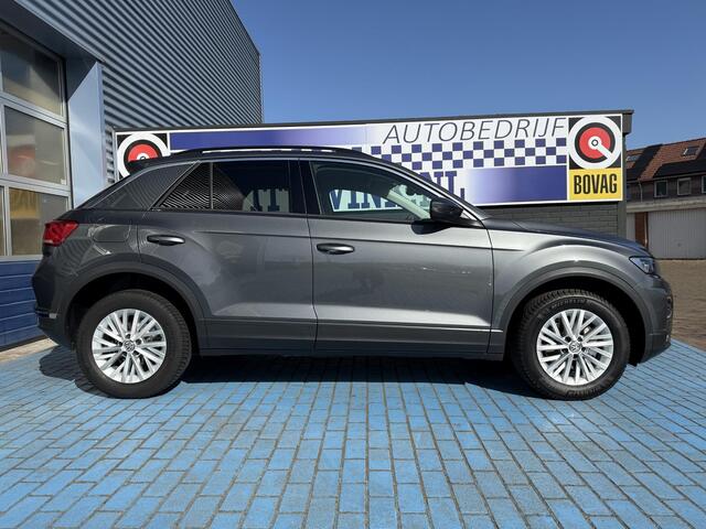Volkswagen T-Roc 1.5 TSI ADAP CRUISE NAVI PDC ALL SEASON