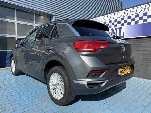 Volkswagen T-Roc 1.5 TSI ADAP CRUISE NAVI PDC ALL SEASON