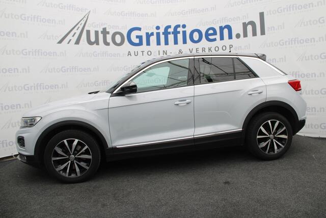Volkswagen T-Roc 1.5 TSI Sport nette SUV met trekhaak