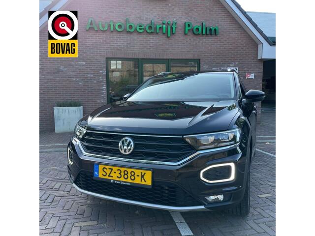 Volkswagen T-Roc 1.5 TSI SPORT - 150PK - ZWART