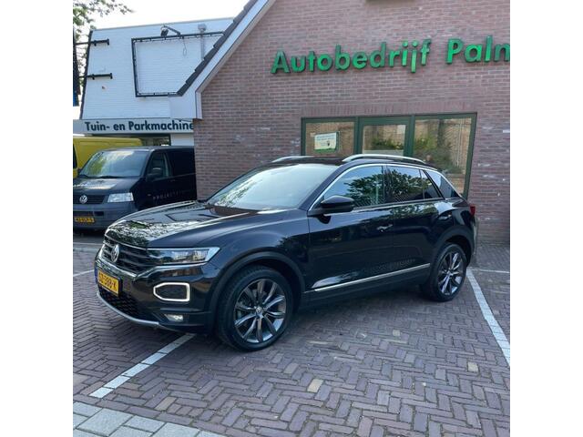 Volkswagen T-Roc 1.5 TSI SPORT - 150PK - ZWART