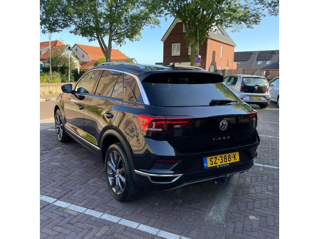Volkswagen T-Roc 1.5 TSI SPORT - 150PK - ZWART