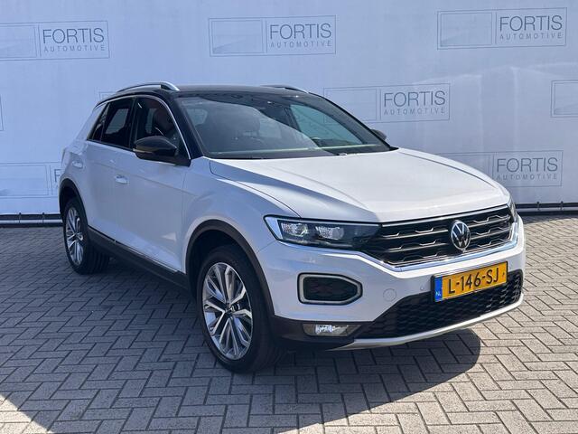Volkswagen T-Roc 1.5 TSI Sport NLAuto | Two-tone metaal kleur | sport | Adap cruise |