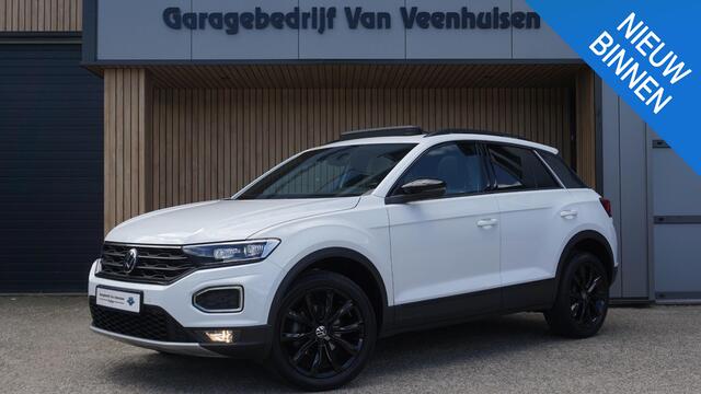 Volkswagen T-Roc 1.5 TSI 150PK DSG Sport & Black Style Pano.Dak Virtual Cockpit 18inch LM LED A-camera *Zeer Nette T-Roc*