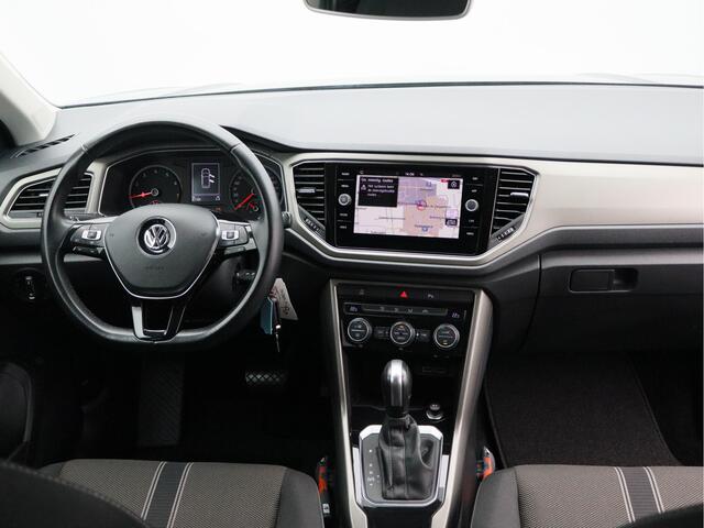 Volkswagen T-Roc 1.5 TSI Style Business/ automaat/ afneembare trekhaak!