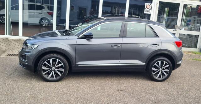 Volkswagen T-Roc 1.0 TSI Style Business Clima,Pdc,Cruise,RIJKLAARPRIJS!!