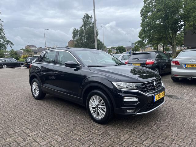 Volkswagen T-Roc 1.0 TSI Style Lmv Pdc Cruise Bluetooth Nap