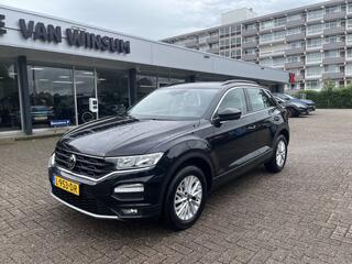 volkswagen-t-roc-1.0-tsi-style-lmv-