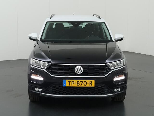 Volkswagen T-Roc 1.5 TSI Style | Stoel/Stuurwielverwarming | Parkeercamera | Climate Control | Apple Carplay/Android Auto |