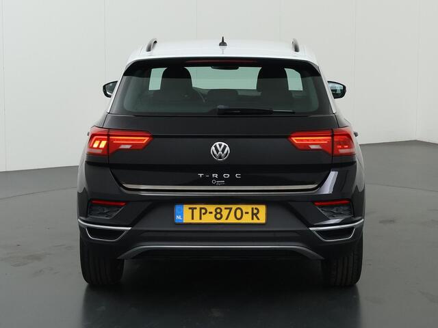 Volkswagen T-Roc 1.5 TSI Style | Stoel/Stuurwielverwarming | Parkeercamera | Climate Control | Apple Carplay/Android Auto |