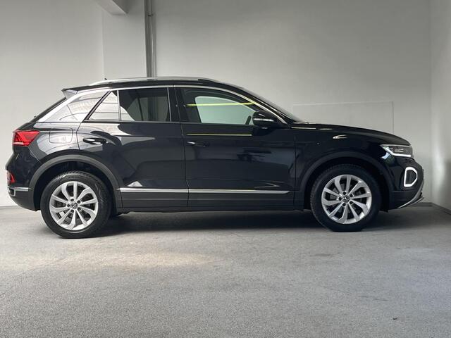 Volkswagen T-Roc 1.0 TSI Style | ORG.NL | HALF-LEDER | VIRTUAL | CARPLAY |