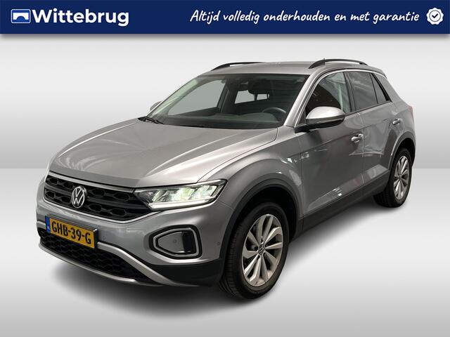 Volkswagen T-Roc 1.5 TSI Life Edition / AUTOMAAT/ GARANTIE TM 08-2028/ PARK. SENSOR. V+A/ CAMERA/ APP-CONNECT/ KEYLESS/ DIGITAL DASH/ ACC/ DAB/ NAVI/ CLIMA/ ISOFIX/ 17'' LMV