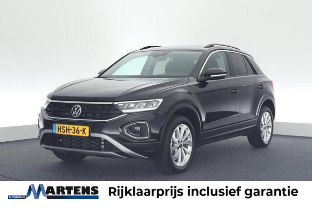 Volkswagen T-Roc 1.5 TSI 150pk DSG Life Edition Camera Navigatie ACC Carplay Keyless Led