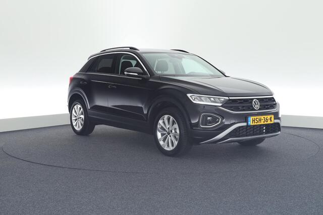 Volkswagen T-Roc 1.5 TSI 150pk DSG Life Edition Camera Navigatie ACC Carplay Keyless Led