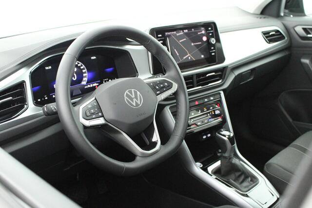 Volkswagen T-Roc 1.5 TSI 150pk DSG Life Edition Camera Navigatie ACC Carplay Keyless Led