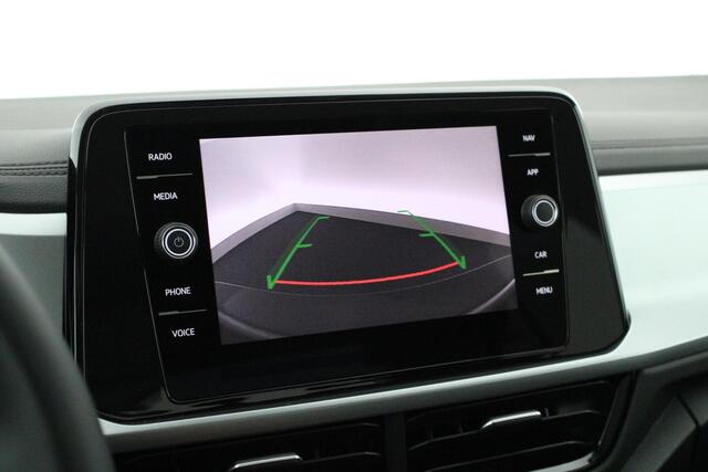 Volkswagen T-Roc 1.5 TSI 150pk DSG Life Edition Camera Navigatie ACC Carplay Keyless Led