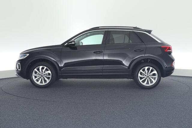 Volkswagen T-Roc 1.5 TSI 150pk DSG Life Edition Camera Navigatie ACC Carplay Keyless Led