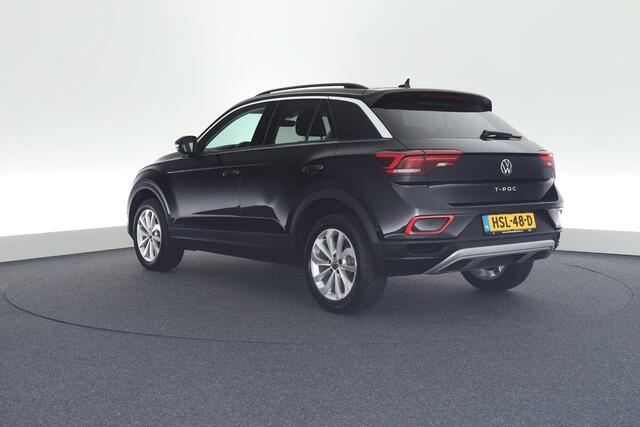 Volkswagen T-Roc 1.5 TSI 150pk DSG Life Edition Camera Navigatie ACC Carplay Keyless Led