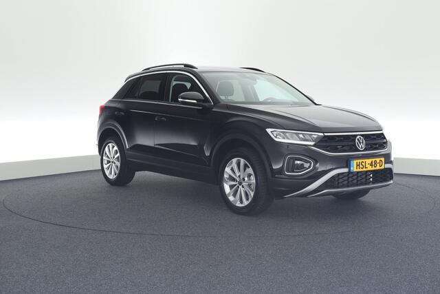 Volkswagen T-Roc 1.5 TSI 150pk DSG Life Edition Camera Navigatie ACC Carplay Keyless Led