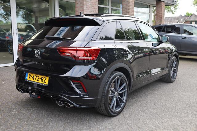 Volkswagen T-Roc 2.0 TSI 4Motion R DOWNPIPE STAGE-2 CAMERA PANO ACC CARPLAY DAB NAVI BEATS 19"LMV ELEK.ACHTERKLEP ZWARTE-HEMEL TREKHAAK-AFN STOELVERW. ENZ!
