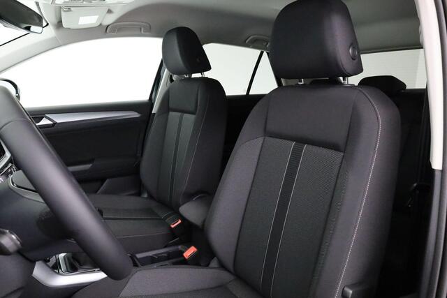 Volkswagen T-Roc Life Edition 1.0 TSI 85 kW / 116 pk | LED | Camera | Park Assist | Keyless | 17 inch