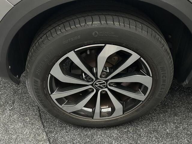 Volkswagen T-Roc 1.5 TSI R-Line Business+ Panorama DSG Virtual Camera Massage