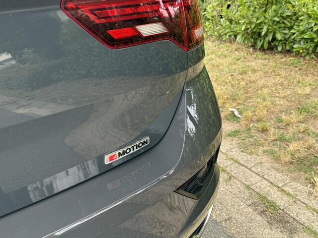 Volkswagen T-Roc 2.0 TSI 4Motion Sport 190PK DSGoVirtualoCamera