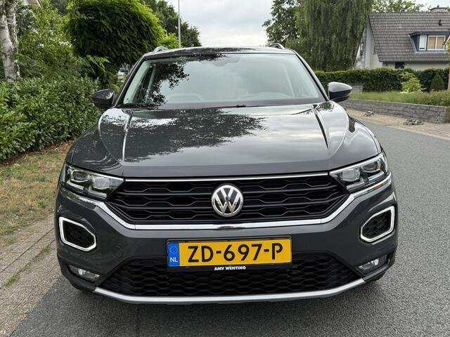 Volkswagen T-Roc 2.0 TSI 4Motion Sport 190PK DSGoVirtualoCamera