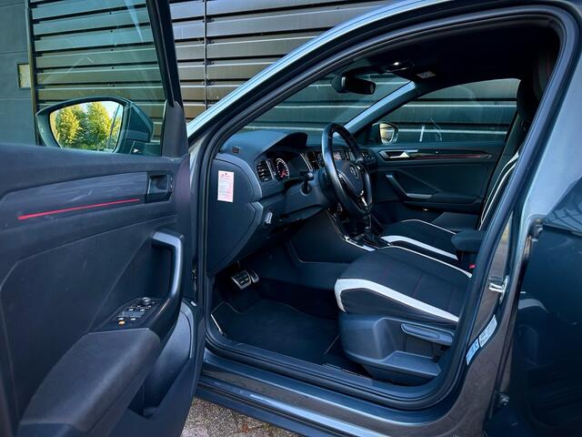 Volkswagen T-Roc 2.0 TSI 4Motion 190PK! AUT|NAVI|ACC|DCC|LANE|CARPLAY