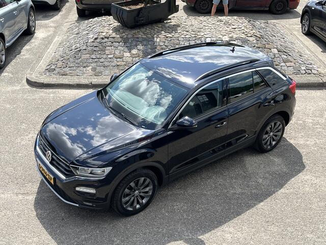 Volkswagen T-Roc 1.0 TSI Style 1e EIGENAAR ADAP CRUISE TREKHAAK NAVI