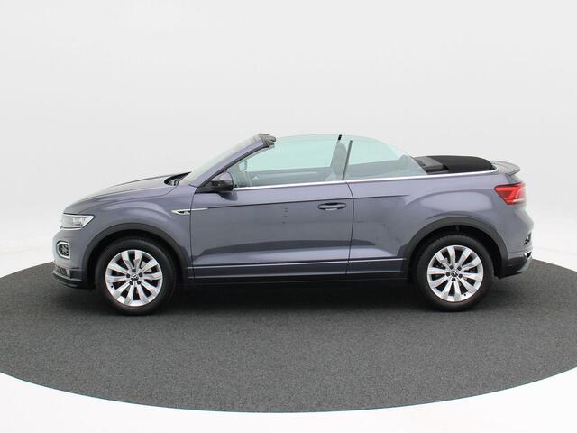 Volkswagen T-Roc Cabrio 1.5 TSi 150 Pk Automaat R-Line | LED | Digitaal Dashboard | Adaptive Cruise | Carplay | Sensoren | 17 Inch | 40.518 Km!!