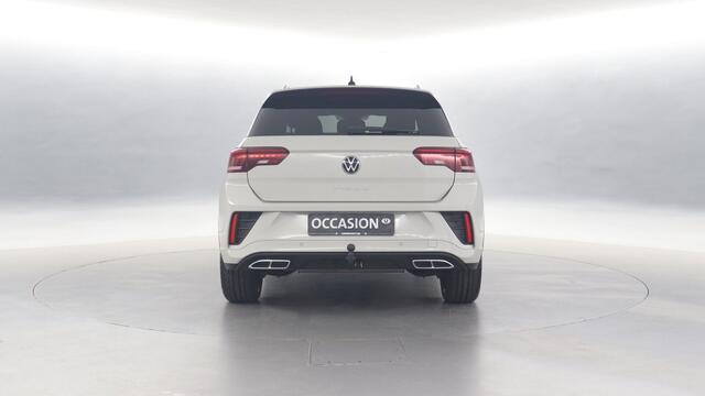 Volkswagen T-Roc 1.5 TSI 150pk R-Line Business DSG / Navigatie / Stoelverwarming / Camera