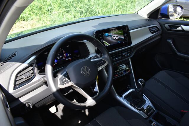 Volkswagen T-Roc 1.0 TSI LIFE CAMERA/ACC/CARPLAY