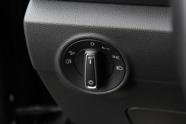 Volkswagen T-Roc 1.5 TSI Style | Carplay | Trekhaak | Cruise |