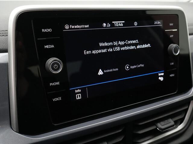 Volkswagen T-Roc 1.5 TSI 150 pk DSG Style | LED koplampen | Achteruitrijcamera | Stoelverwarming | Keyless Entry | Travel Assist | 17 inch