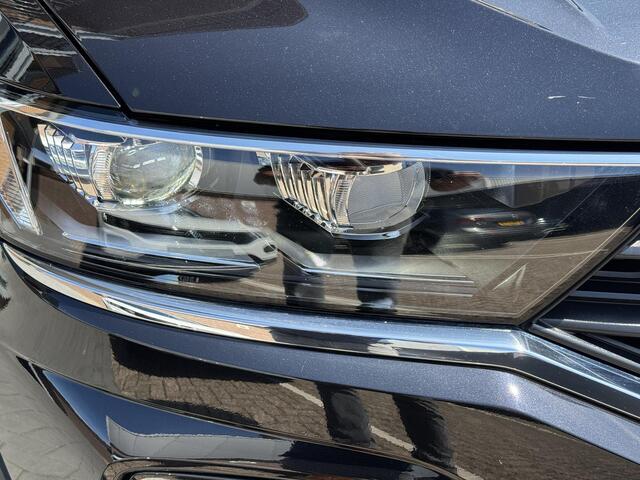 Volkswagen T-Roc 1.5 TSI Sport R Line,Trekh,Cruise,Camera,App,