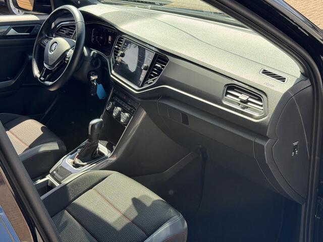 Volkswagen T-Roc 1.5 TSI Sport R Line,Trekh,Cruise,Camera,App,