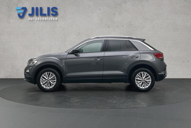 Volkswagen T-Roc 1.5 TSI Style | Trekhaak | Parkeersensoren | Adaptieve cruise control